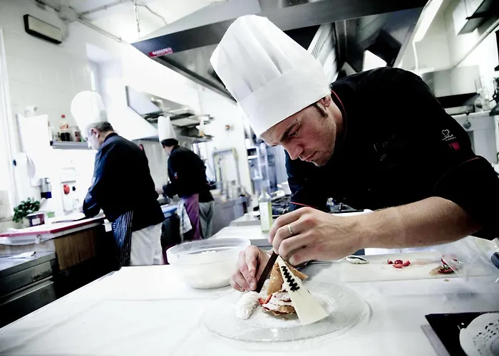 فندق Lamberti 3*